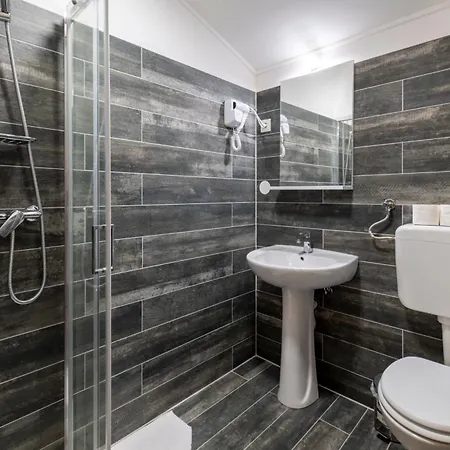 Casa Garibaldi - With Private Bathrooms