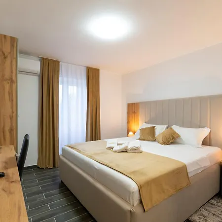 Casa Garibaldi - With Private Bathrooms 3*