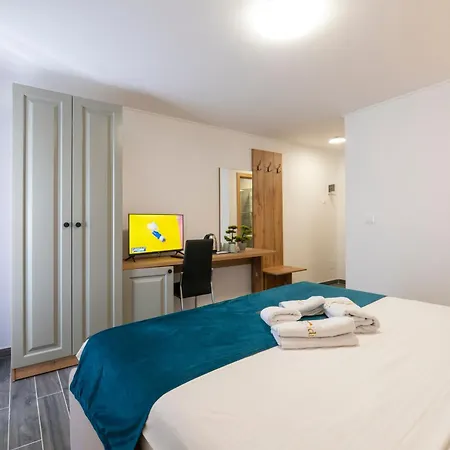 Gasthuis Casa Garibaldi - With Private Bathrooms 3*