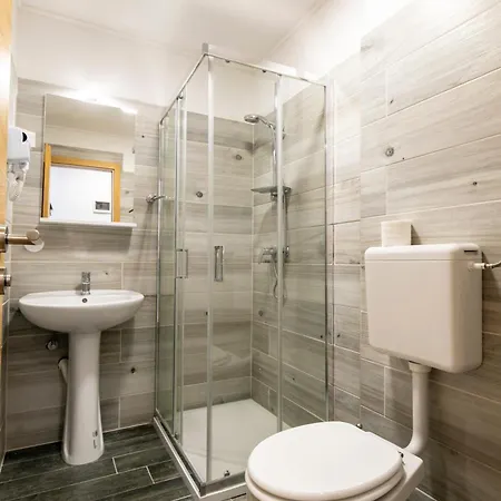 Gasthuis Casa Garibaldi - With Private Bathrooms